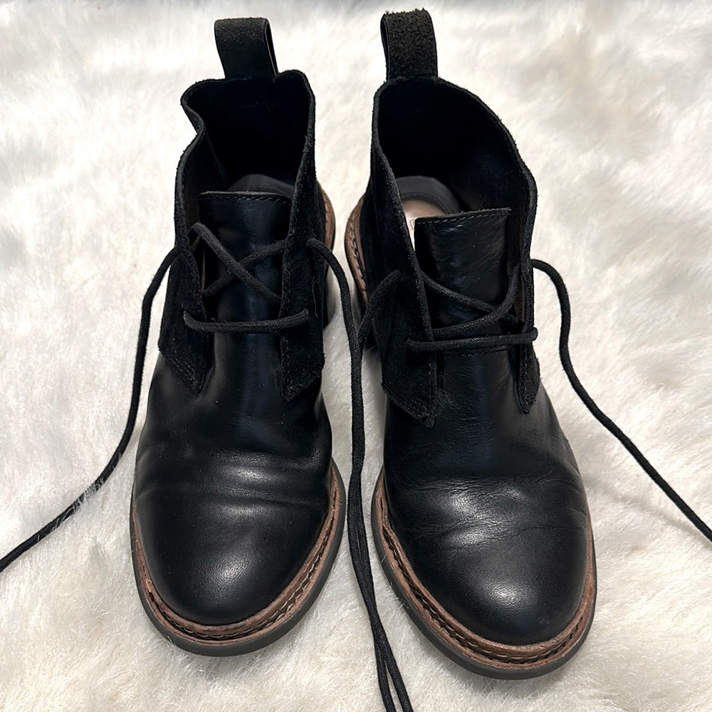 Black Leather Boots, worn once, great condition